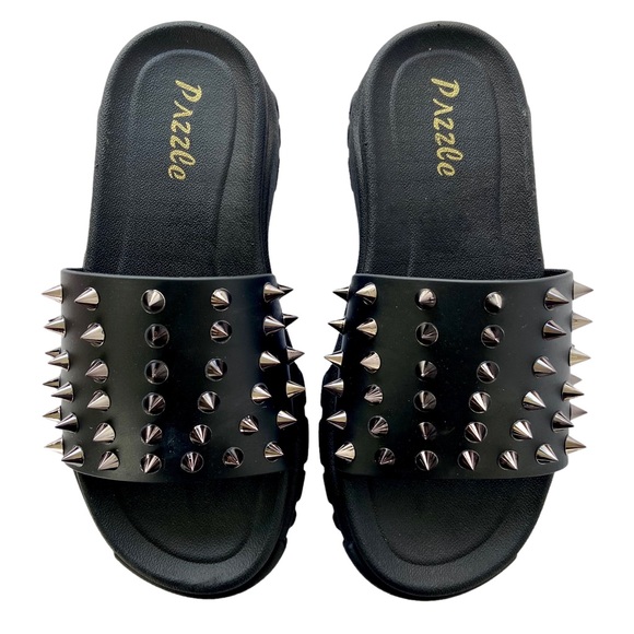 Pazzle Lesley Black Spiked Stud Slides - Picture 2 of 5